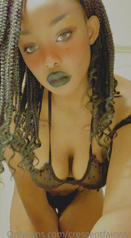 Crescent Fairy onlyfans leak nudes