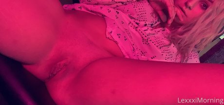 Lexi Morning onlyfans naked