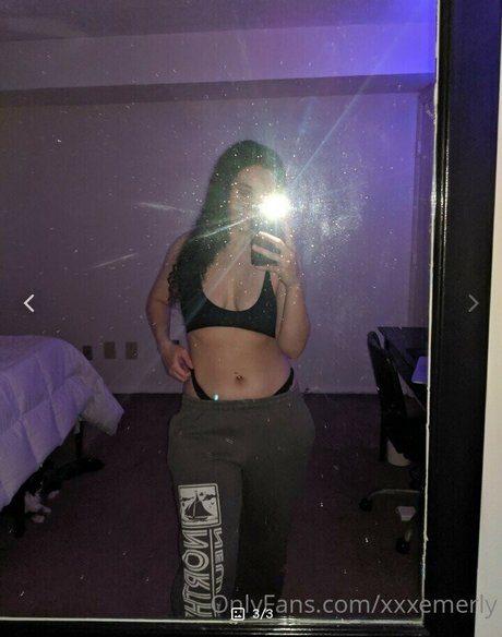 xEmerly onlyfans nudes leaks