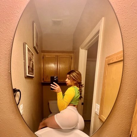 Baby Des onlyfans hot