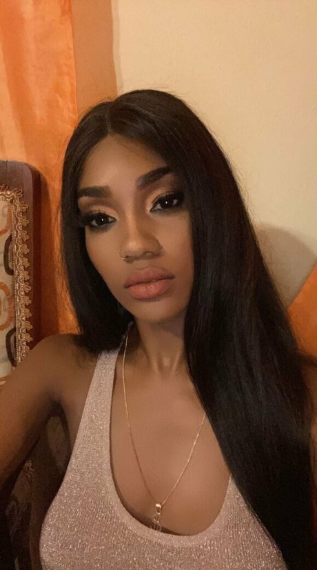 Caramelitooo hot onlyfans