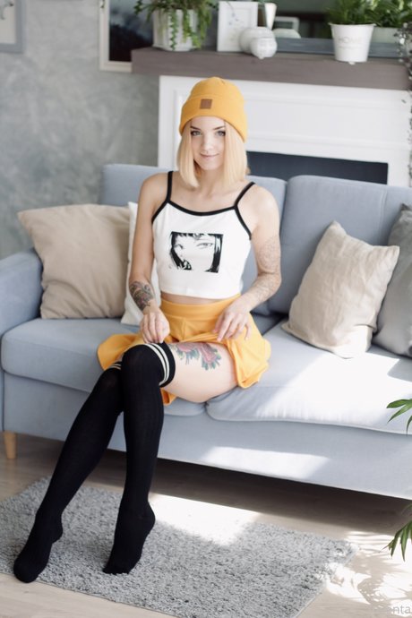 famous midget onlyfans hot porn photo