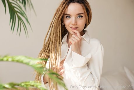 slut teen onlyfans hot sexy glimpse