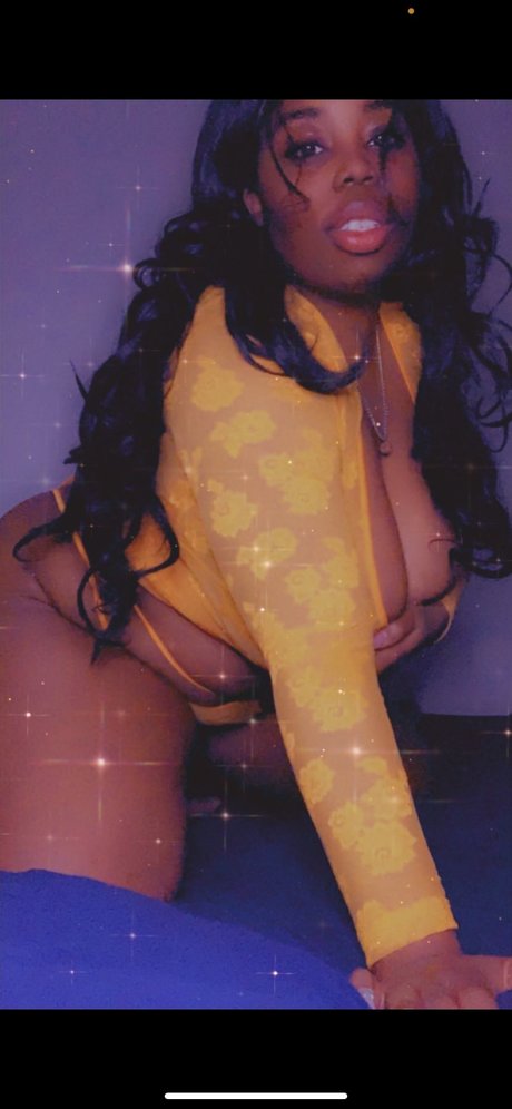 Beatrixx_ nude onlyfans leaked