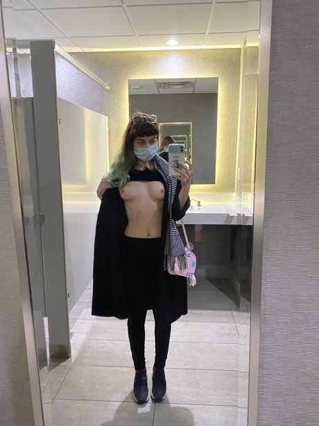 nastya valentine onlyfans model photo