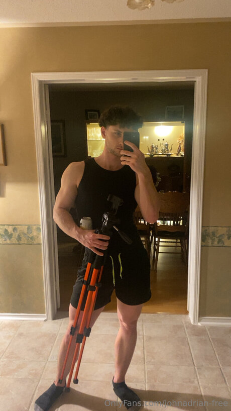 Johnadrian Free only fans pic