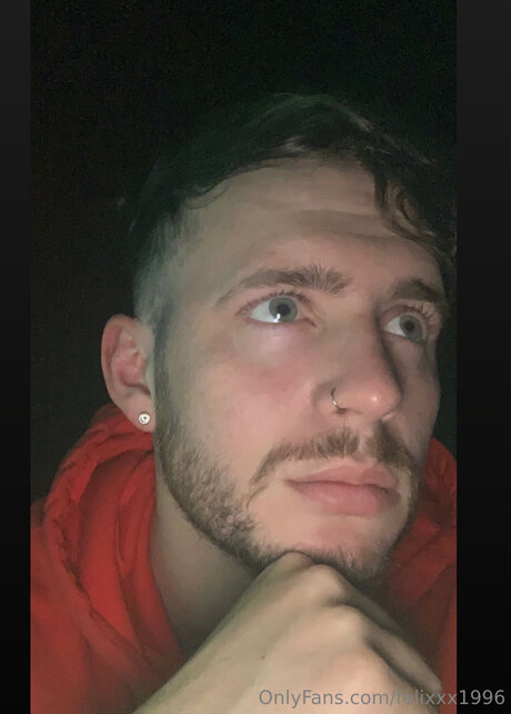 Felixxx1996 onlyfans topless