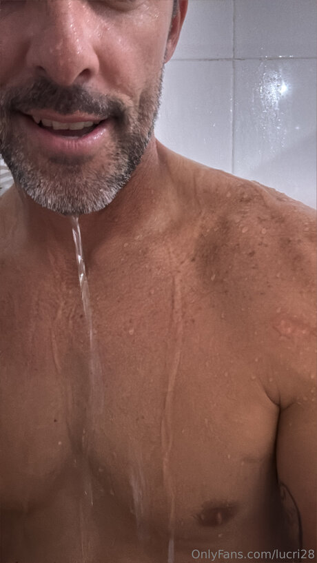 Lucri28 onlyfans leajs