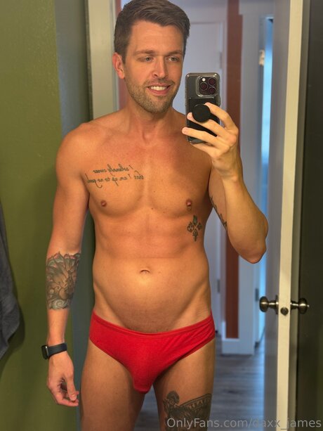 Daxx James onlyfans model