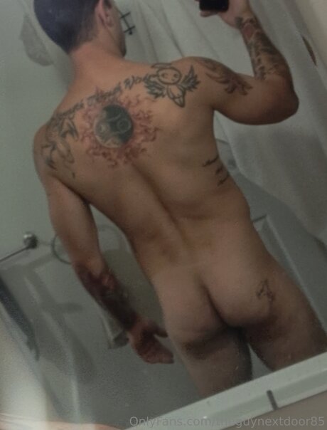 Theguynextdoor85 xxx onlyfans