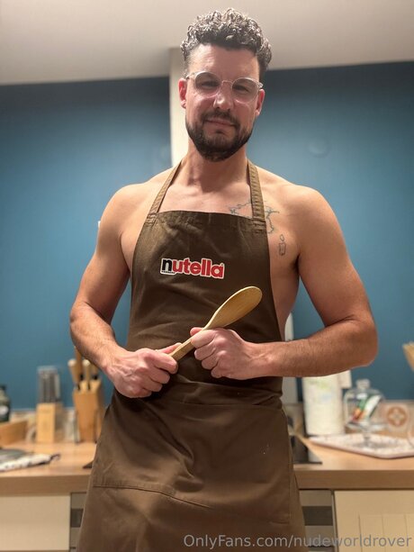 Nudeworldrover onlyfans nudes