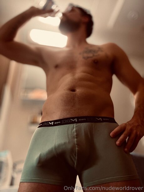 Nudeworldrover only fans leak porn