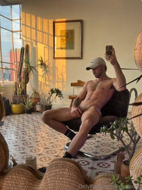 Lehmodog onlyfans free content