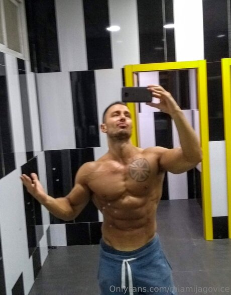 Miamijagovice naked only fans