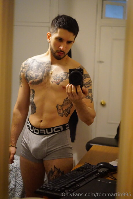 Tommartin995 boobs onlyfans