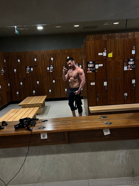 Manuelcruzz onlyfans leak nudes