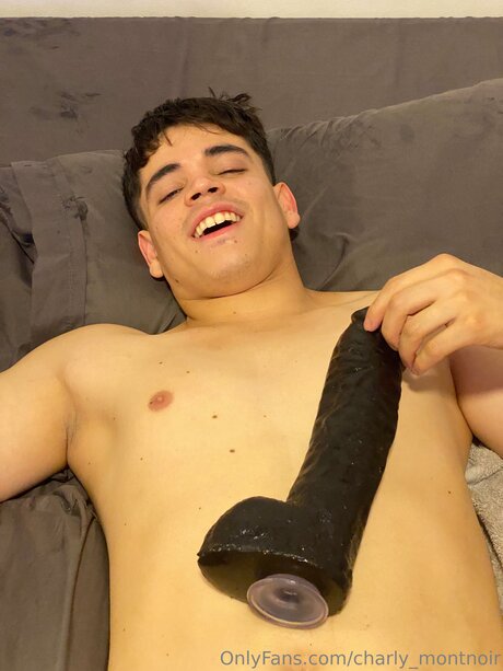 Charly Montnoir Profile pic