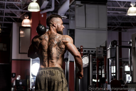 Ragnarkersten onlyfans naked