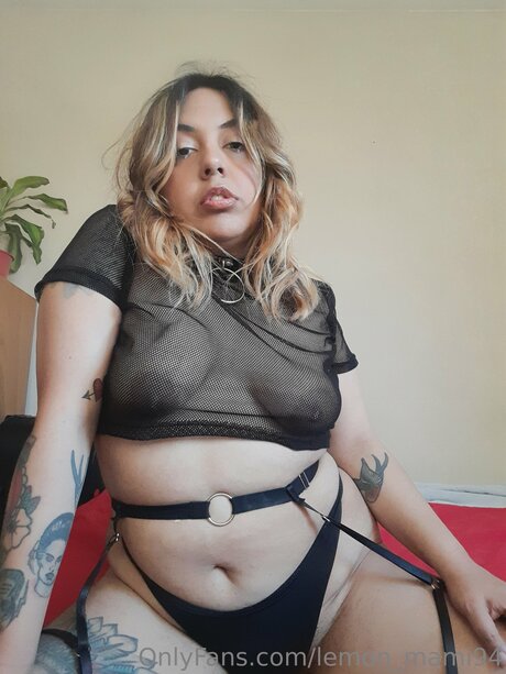 Lemon Mami94 naked onlyfans leaked