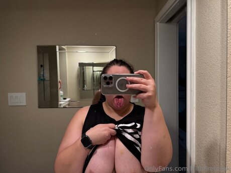 Lilithfirehawk naked onlyfans pics