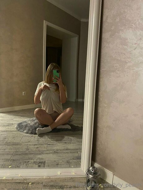 Lyly Peach only fans leaked porn