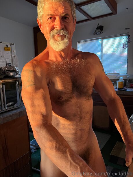 Mexdadbb onlyfans model