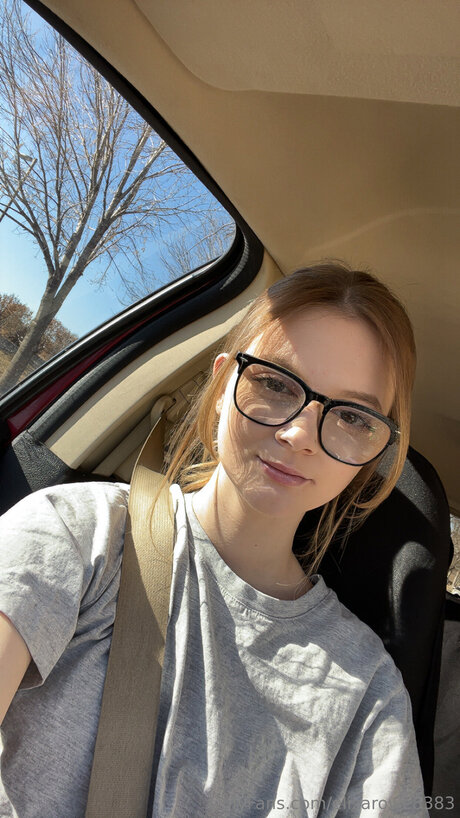 Elizarowe8383 naked leaked onlyfans