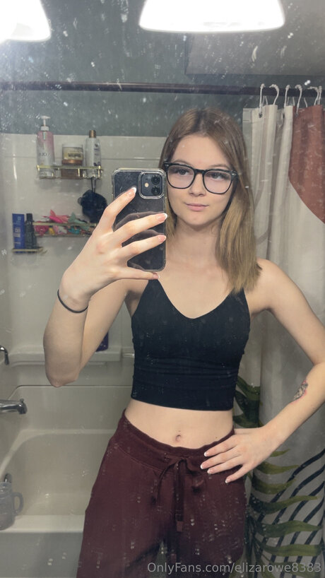 Elizarowe8383 onlyfans hot