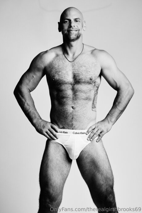 Therealgirthbrooks69 onlyfans lesk