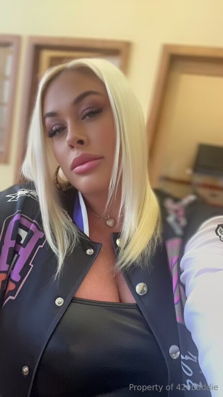Stacy502 onlyfans content