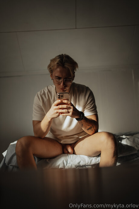 Mykyta Orlov onlyfans strip