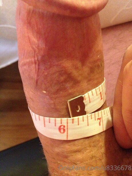 Dad Bod1 naked on onlyfans