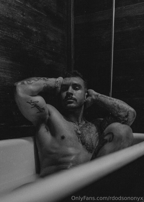 Rdodsononyx en onlyfans