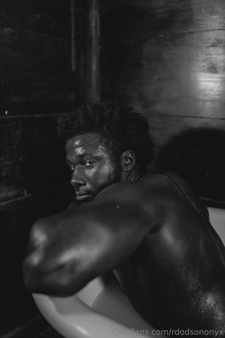 Rdodsononyx onlyfans creator
