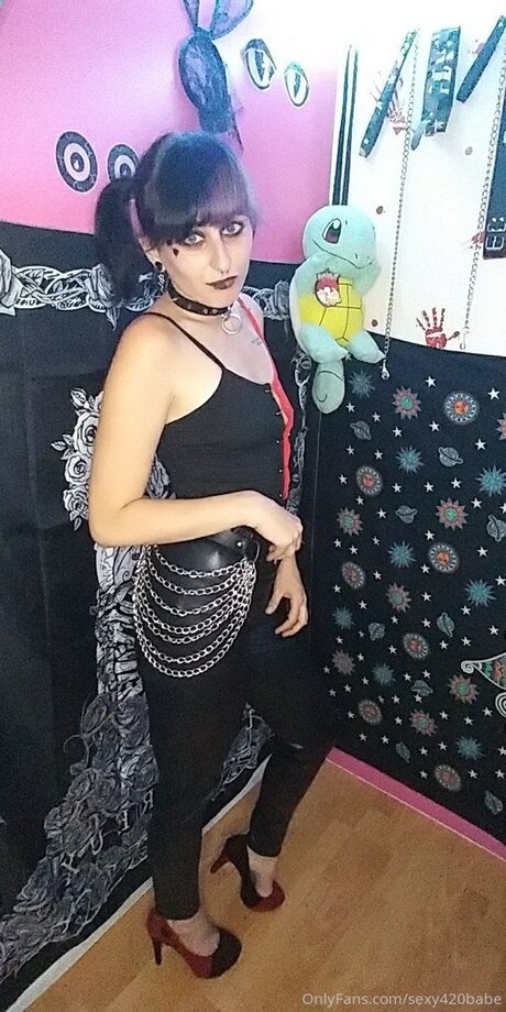 Sexy420babe feet onlyfans