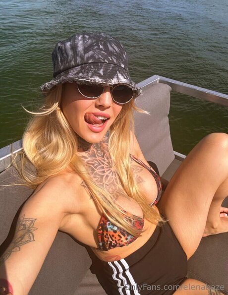 Elenascrib only fans nude leaks