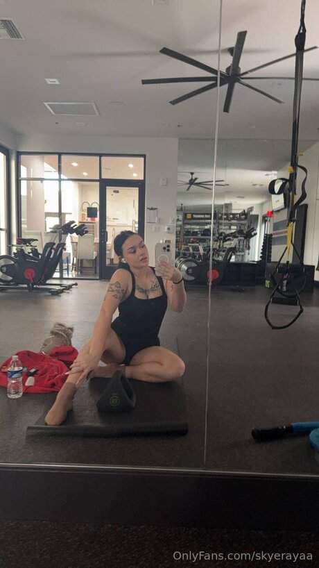 Skyerayaa onlyfans porn leak