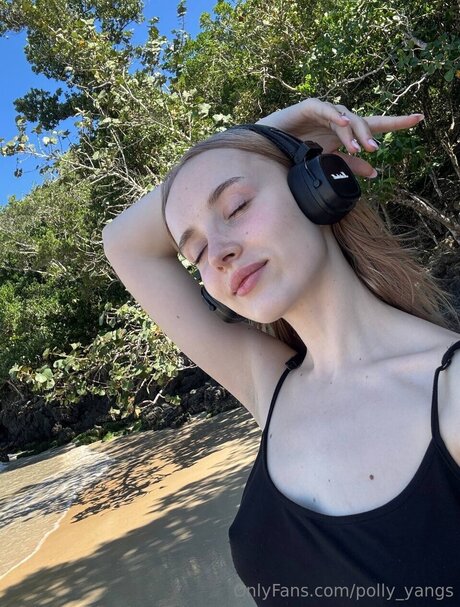 Polly Yangs nude onlyfans