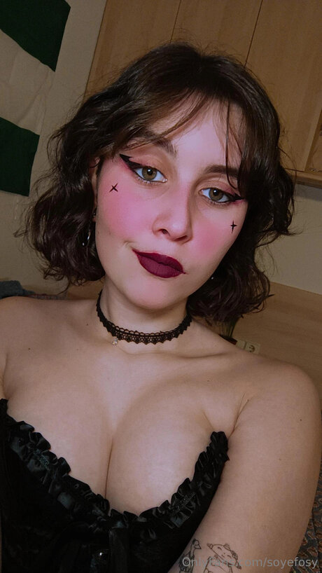 lesbian sex onlyfans exclusive portrayal