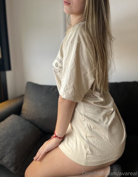 Babyy Ava onlyfans nudes