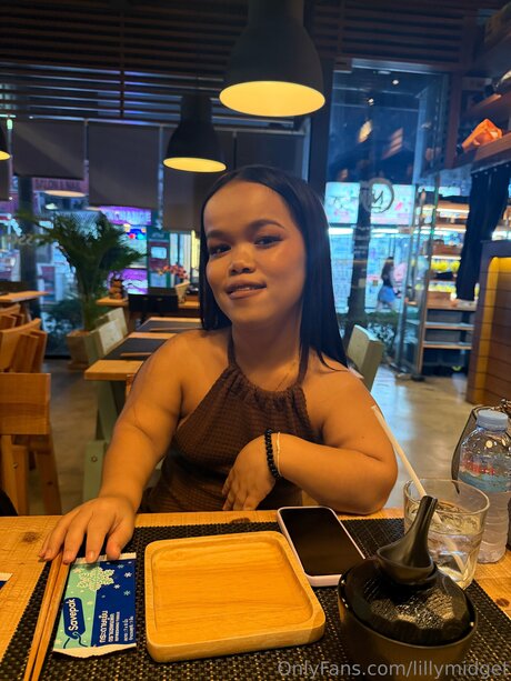 Lillymidget xxx onlyfans