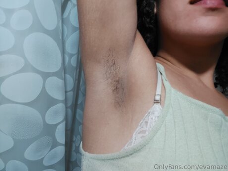 Evamaze onlyfans pictures