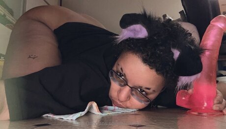 S1utpup onlyfans nude pics