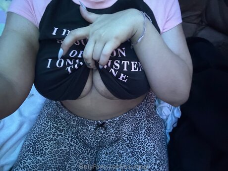 S1utpup onlyfans images