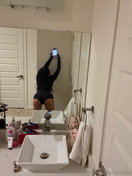 Prettyfacemulan xxx only fans