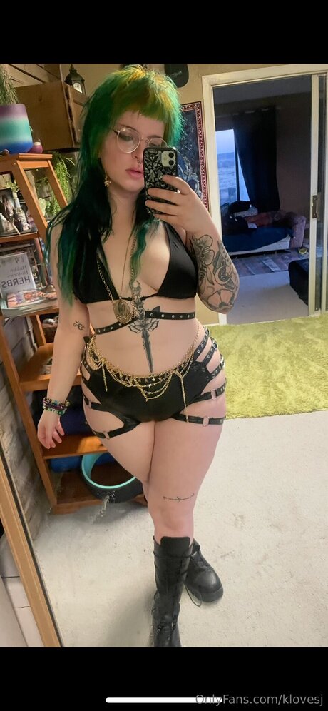 Klovesj leaked onlyfans sextape