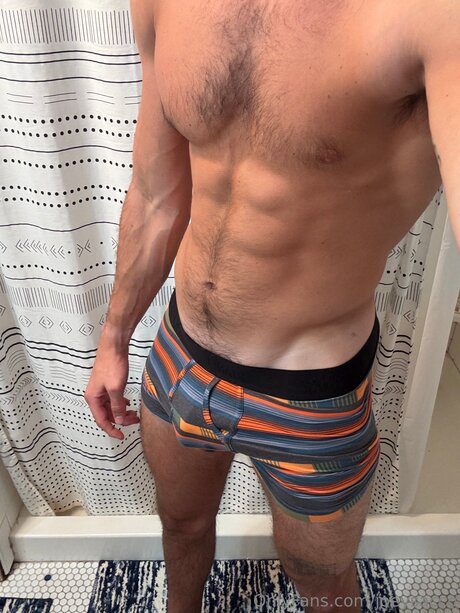 ladyboy asian onlyfans top illustration