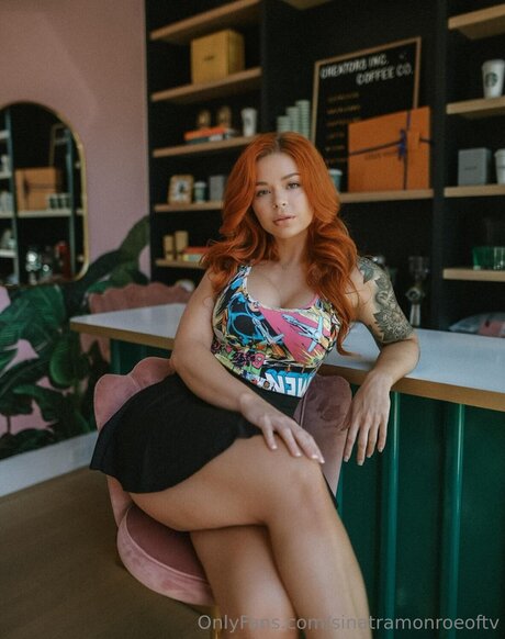 Sinatramonroeoftv onlyfans model