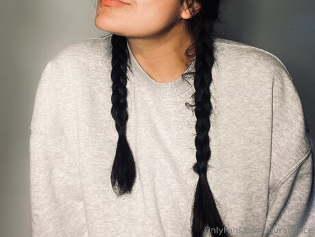 Lauradance only fans photos