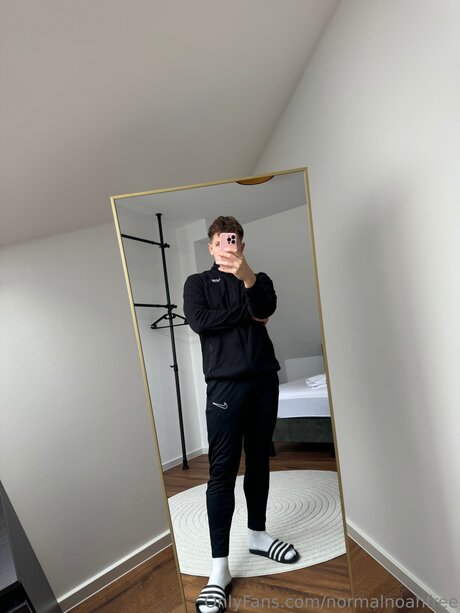 Normalnoahfree only fans leak nude